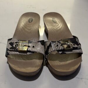 Dr. Scholl's Black and Tan Mules with Buckle worn once